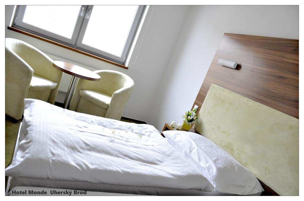 Monde 4* Uherský Brod