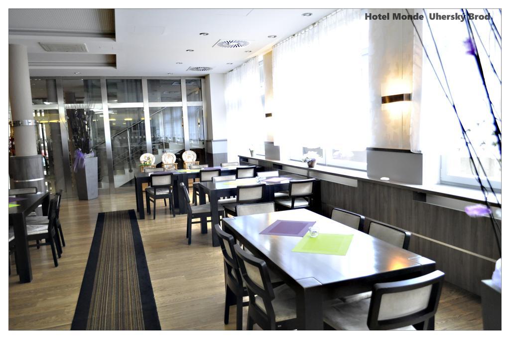 Monde Hotel 4*